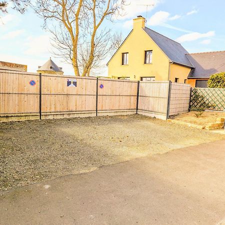Gite St Yle Pontorson Exterior foto